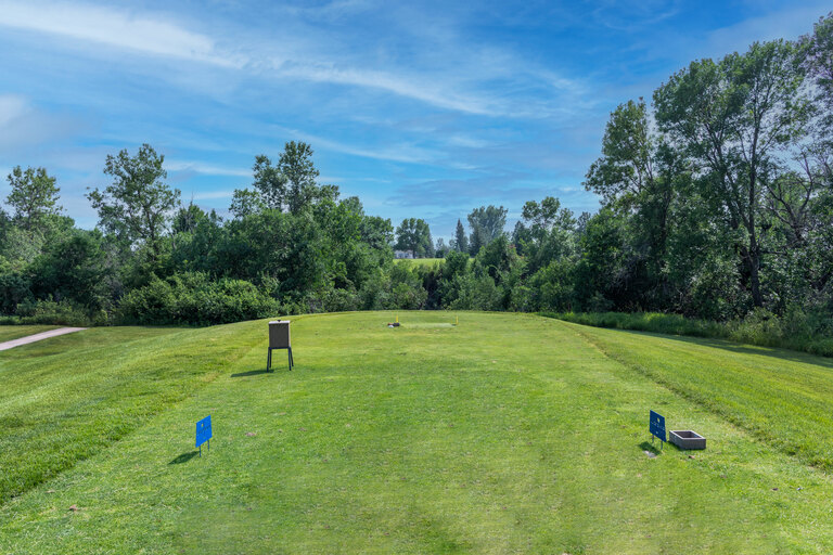 Book Online at Black Sands Golf Club Beulah, Golf Course CHRONOGOLF