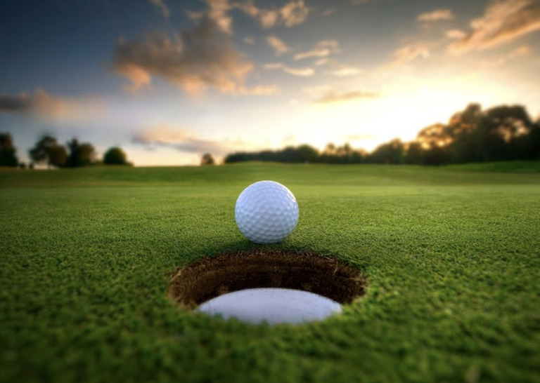 Book Online at Saddleback Ridge Golf Course Solon, Golf Course