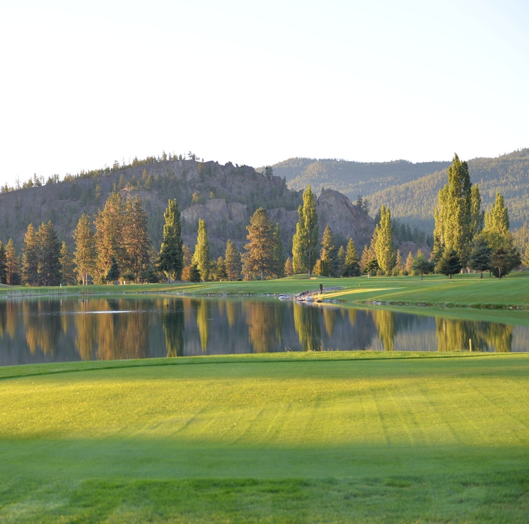 Book Online at Summerland Golf & Country Club Summerland, Golf